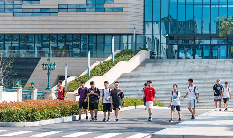 中國(guó)地質(zhì)大學(xué)(武漢)-地大熱能 中國(guó)地質(zhì)大學(xué)(武漢)-地大熱能